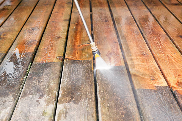 Best Pool Deck Cleaning  in Hebron, IN